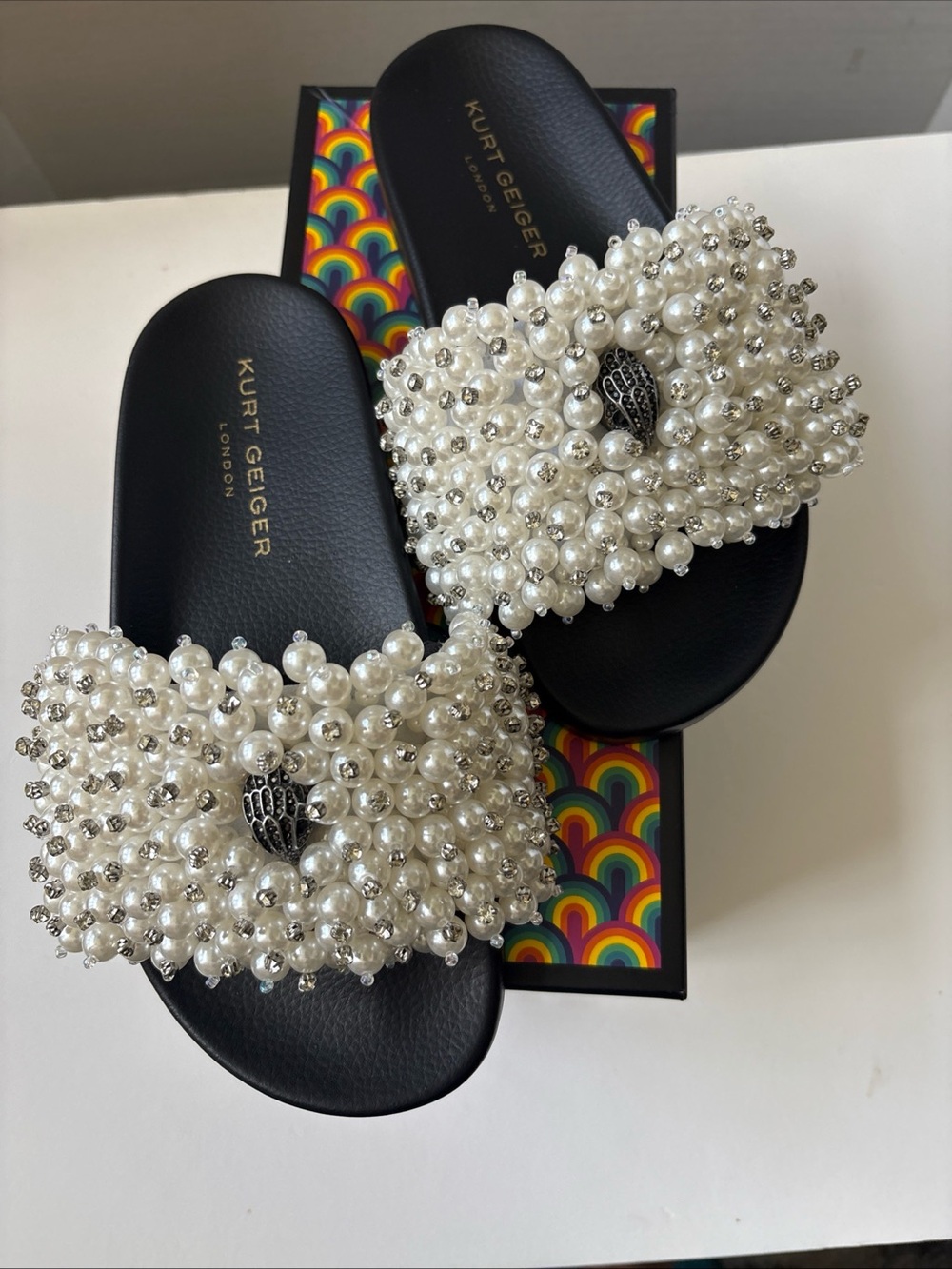 Kurt Geiger London Meena Eagle Beaded Slide Sandals Cream Comb SZ-7 / 37-New